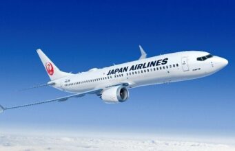 Japan Airlines Selects 737-8 to Grow Sustainable World-Class Fleet