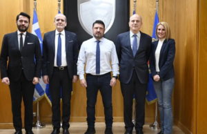 Meeting with D.M. of National Defence, N. Hardalias, for DEFEA 2023